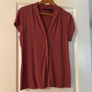 Tahari top
